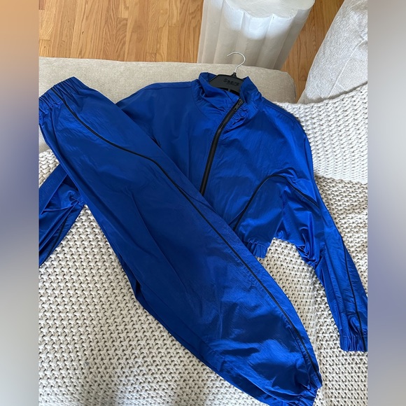 Worn once Urban Outfitters 2 piece set size S - Picture 1 of 2